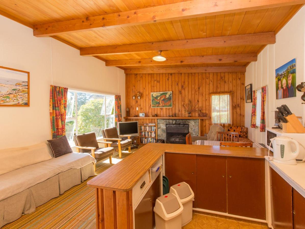 Southern Lakes Sweetie - Albert Town Bach Wanaka Esterno foto