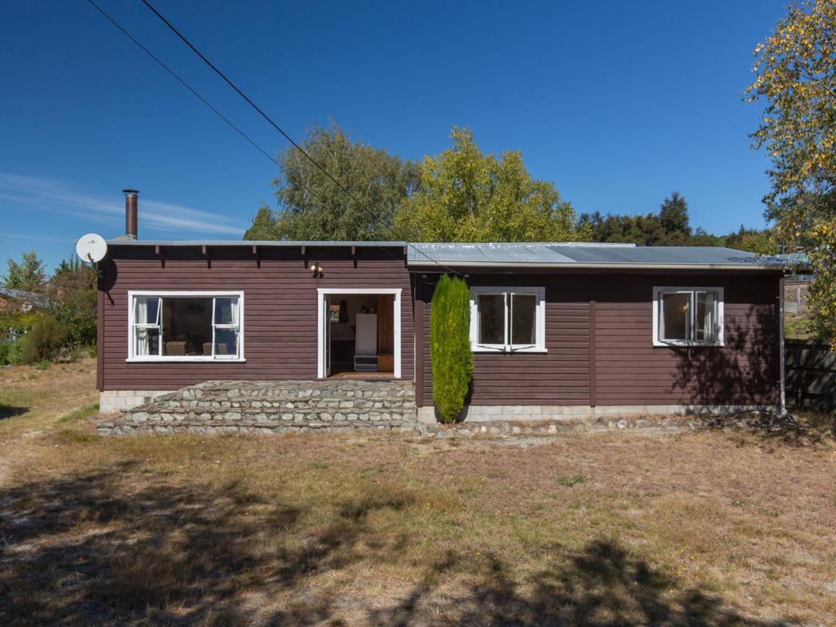 Southern Lakes Sweetie - Albert Town Bach Wanaka Esterno foto